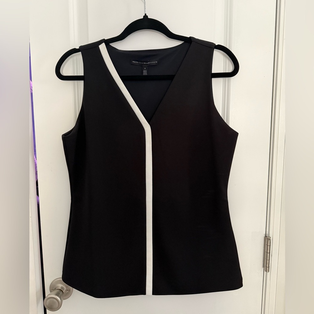 All orders ship 1-3 business day! 

Sleeveless Tank top/sleeveless blouse